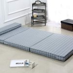 Nệm văn phòng có kích thước khá nhỏ gọn, có loại còn có thể gấp gọn lại được