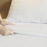 Ga giường không thể thiếu khi mua chăn ga gối khách sạn